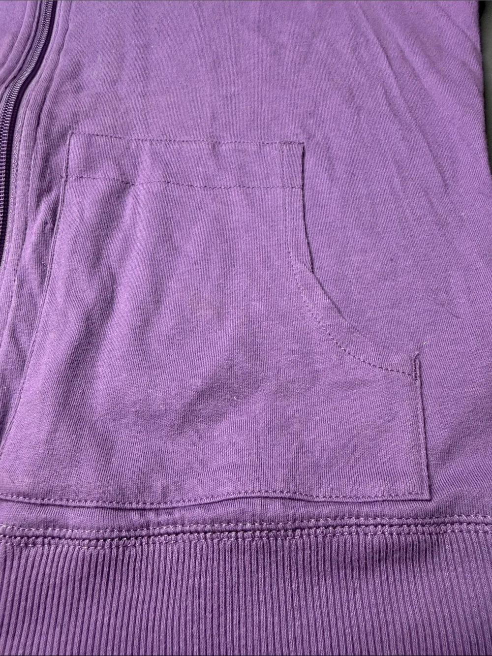 Kid’s Nike Purple Short-Sleeve Zip Hoodie. Size: large/14-16